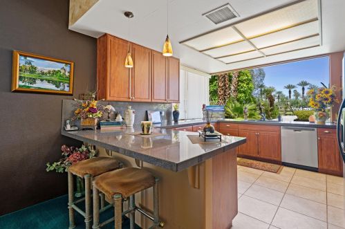 46 Pebble Beach Dr, Rancho Mirage, CA 92270-1608