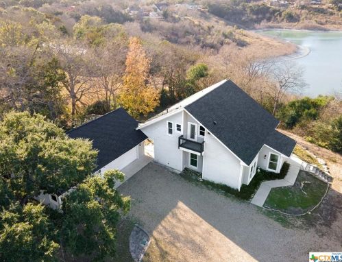 506 Centex Sportsman Club Rd, Morgans Point TX  76513-6729 exterior