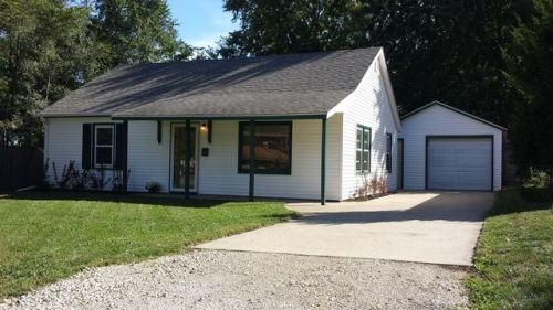 504 Victor St, Champaign, IL 61821-3740