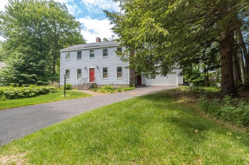 605 F W Hartford Dr, Portsmouth, NH 03801-5883