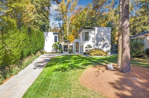 1104 Citadel Dr, Atlanta GA  30324-3816 exterior