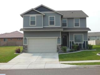 5205 28th Ave, Kennewick, WA 99338-2701