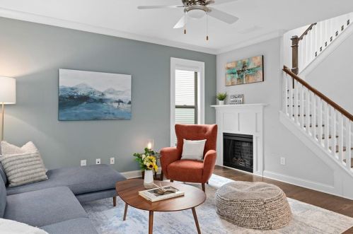 2113 Elvan Cir, Atlanta GA  30317-1307 exterior