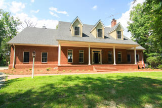 1014 Brook Ave, Kinsale, VA 22488-2447