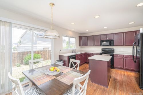 19175 39th Ave, Denver CO  80249-7343 exterior