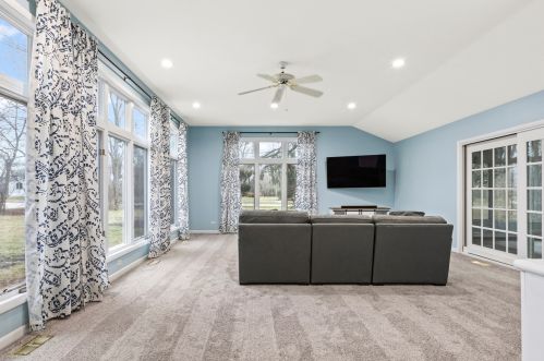 1536 Hackberry Rd, Bannockburn IL  60015-3960 exterior