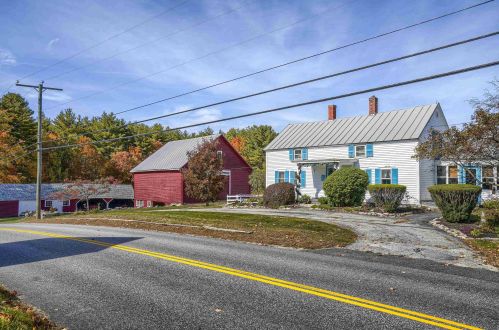 82 Baboosic Lake Rd, Amherst, NH 03031-1922