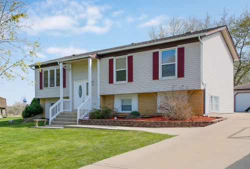 348 Sherwood Ct, Lemont IL  60440-2072 exterior