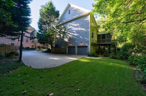 2120 Fernleaf Park Dr, Atlanta GA  30318-1413 exterior