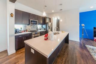 4716 Jackson St, Houston TX  77004-5038 exterior