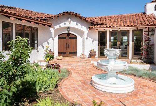 23715 Camino Hermoso Dr, Los Altos, CA 94024-6435