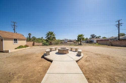 19063 Spalding Ave, Riverside CA  92508-9417 exterior
