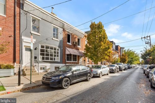 2249 Catharine St, Philadelphia, PA 19146-1703