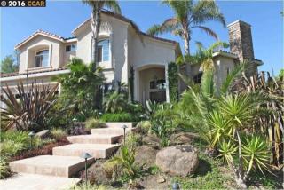 104 Forest Hill Dr, Clayton, CA 94517-2208