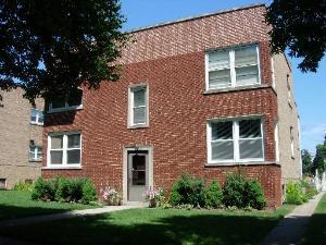 8951 Lavergne Ave, Skokie, IL 60077-1640