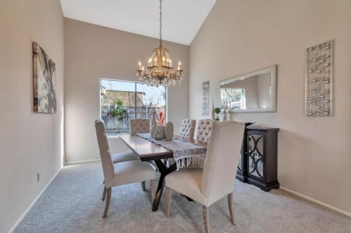 1066 Cross Springs Ct, San Jose, CA 95120-1516