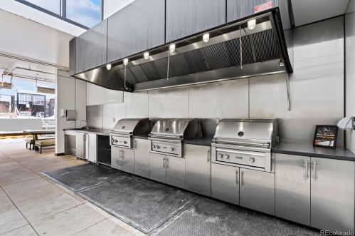 1750 Wewatta St, Denver CO  80202 exterior