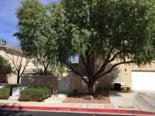 510 Fragrant Orchard St, Henderson NV  89015-6935 exterior