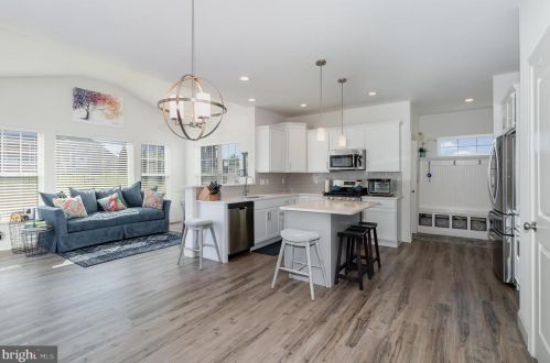 2313 Palomino Rd, York PA  17315 exterior