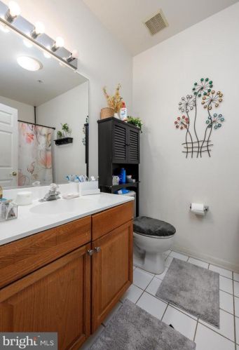 31 Kyle Way, Trenton NJ 08628-2525 exterior