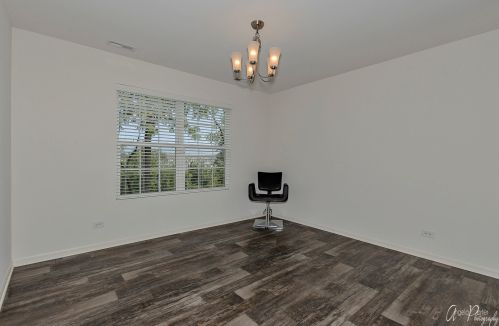 2454 Aurora Dr, Pingree Grove IL  60140-6403 exterior