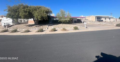 8255 3rd Pl, Tucson, AZ 85710-2549