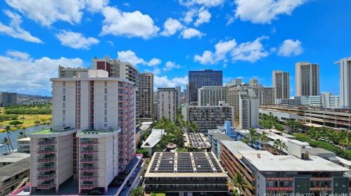 435 Seaside Ave, Honolulu HI  96815-2639 exterior