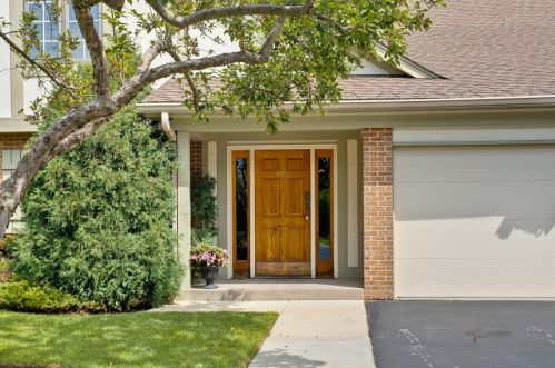940 Ivy Ln, Bannockburn, IL 60015-2240