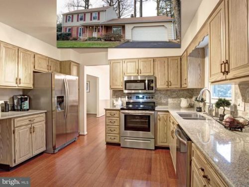 8607 Pappas Way, Annandale, VA 22003-4562