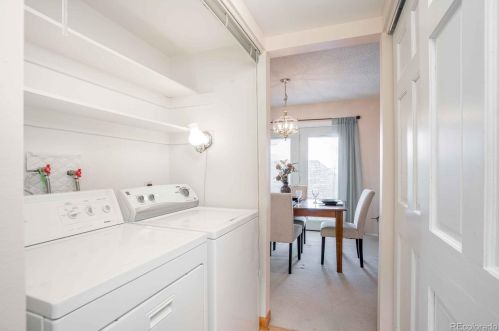 7569 Rosemary Cir, Englewood CO 80112-6419 exterior