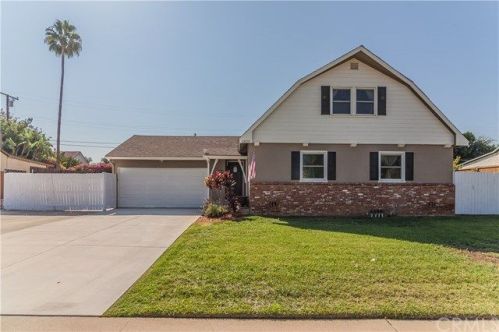 1820 Edgecomb St, Covina, CA 91724-2622