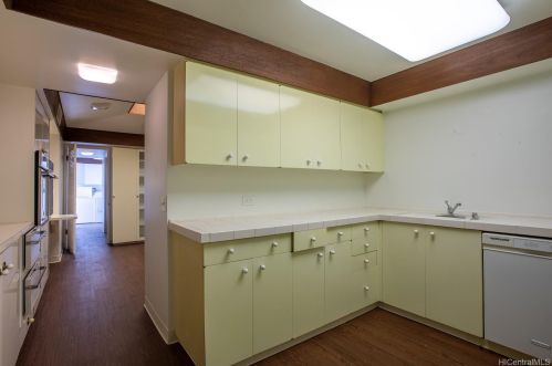 4383 Royal Pl, Honolulu HI  96816-4855 exterior