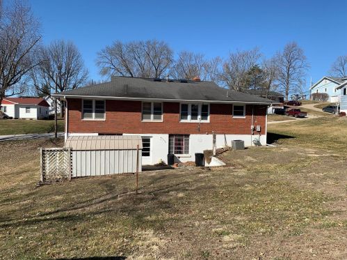 4010 Overhill Dr, Withers Mill, MO 63401-2455