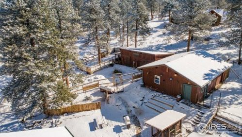 890 Fish Creek Rd, Estes Park CO 80517-5462 exterior