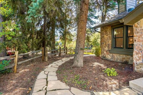 10165 Fair Cir, Englewood, CO 80111-5448