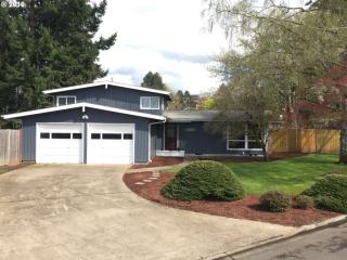 3307 Raleighwood Ave, Springfield, OR 97477-7545