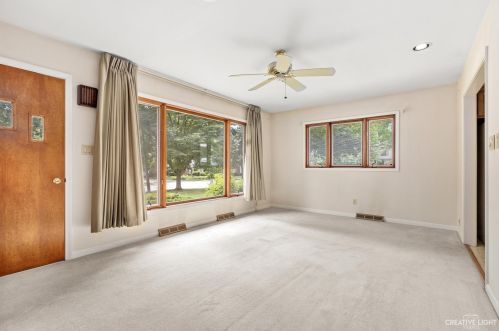 5660 Garfield St, Oak Brook IL  60521-5014 exterior