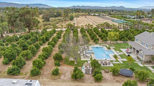 1862 Bradley St, Riverside CA 92504-5435 exterior