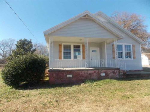 6 Piedmont Hwy, Piedmont, SC 29673-1036