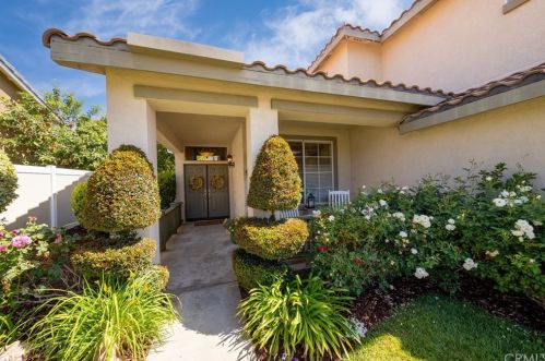 20752 Freeport Dr, Riverside CA  92508-3145 exterior