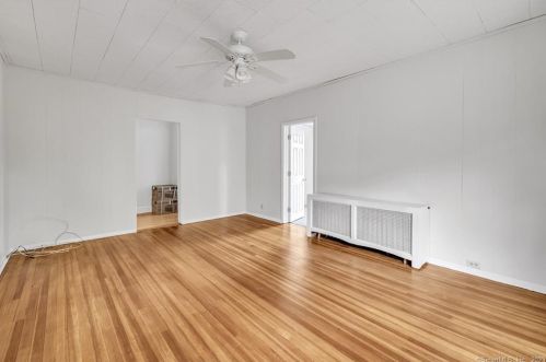 117 Hamilton Ave, Greenwich CT  06830-6165 exterior