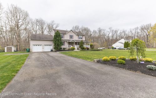 6 Okjin Ct, Jackson Twp, NJ 08527-5272