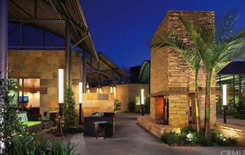 262 Rockefeller, Irvine CA  92612-8113 exterior