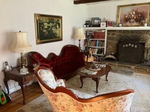 24 Andrew Dr, Huntington, CT 06484-6106