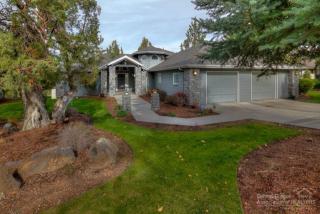 1945 Osprey Dr, Eagle Crest, OR 97756-9225