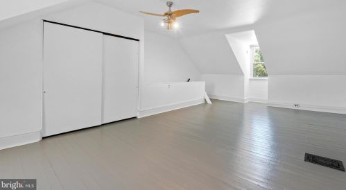 33 Ruby St, Lancaster PA  17603-5166 exterior