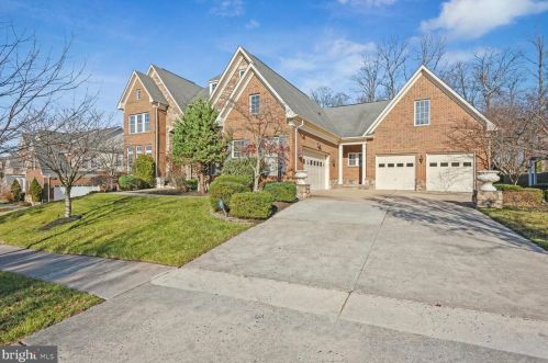 18910 Shropshire Ct, Leesburg, VA 20176-8494