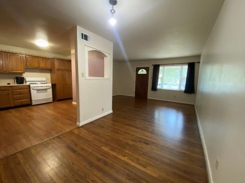 10831 Cotillion Dr, Dallas TX  75228-2406 exterior