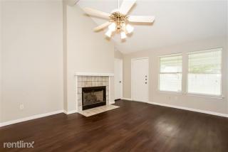 5527 Rivertree Ln, Spring TX  77379-6056 exterior