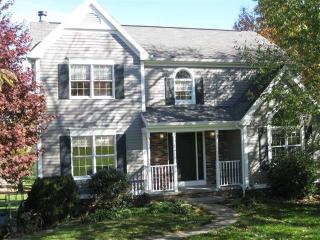 122 Shawnee Dr, Butler, PA 16001-0536